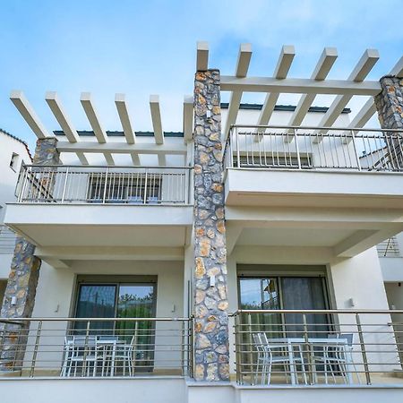 Athina Palace Luxurious Appartments Potósz Kültér fotó
