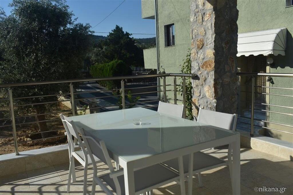 Athina Palace Luxurious Appartments Potósz Kültér fotó