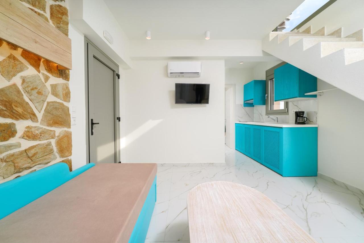 Athina Palace Luxurious Appartments Potósz Kültér fotó