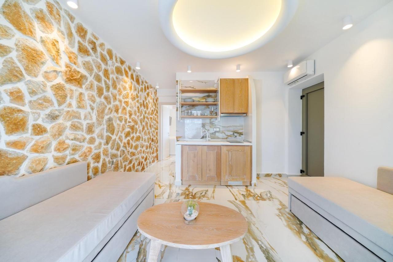 Athina Palace Luxurious Appartments Potósz Kültér fotó